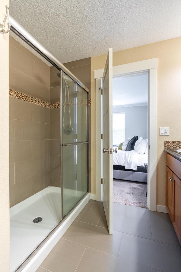 Modern Home, Four Bedrooms, King Beds Tigard Exterior foto